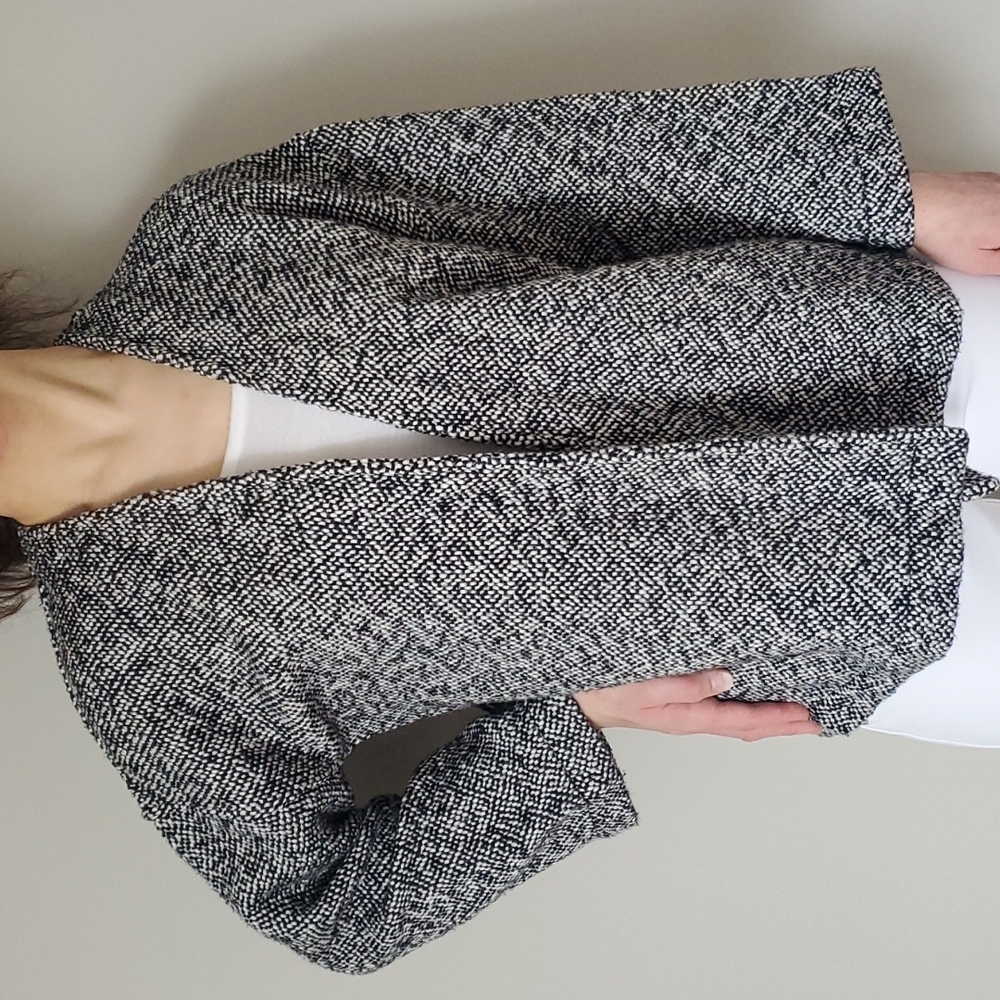 Eileen Fisher oversized boxy open blazer